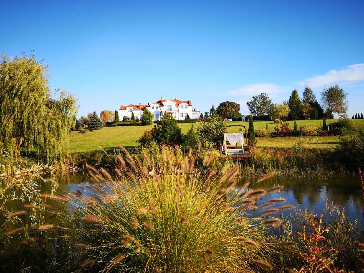 Bed and Breakfast Pensjonat Blekitny Aniol Kiersztanowo Exterior foto