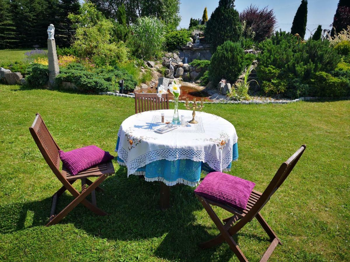 Bed and Breakfast Pensjonat Blekitny Aniol Kiersztanowo Exterior foto